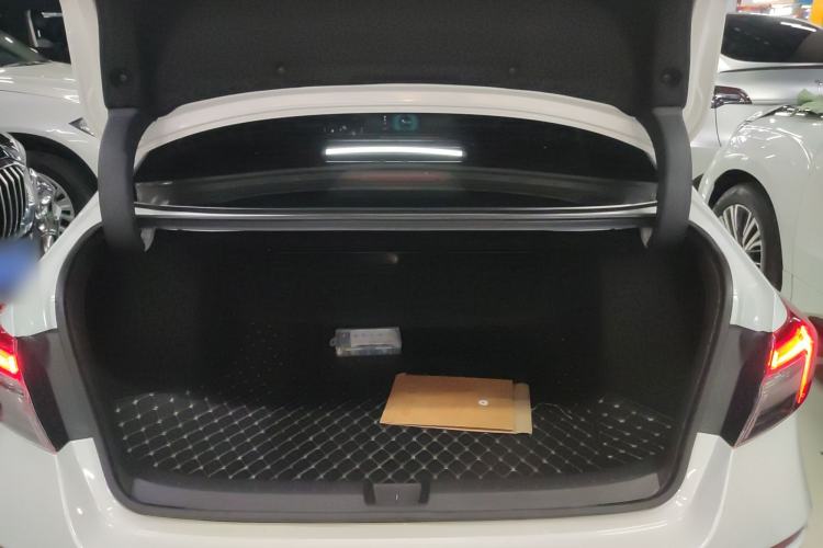 Used Honda Civic 2023 240TURBO CVT Dynamic Edition