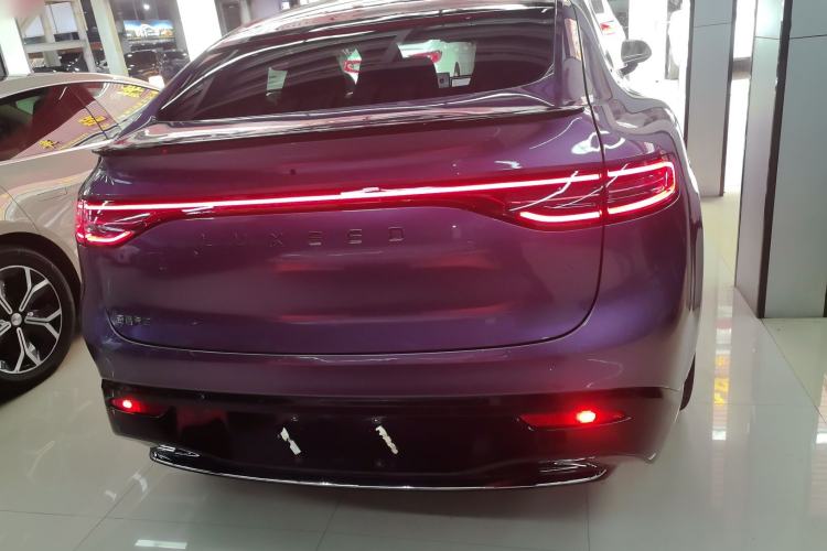 Used Hima Luxeed R7 2025 Range-Extended Version 251 km Max