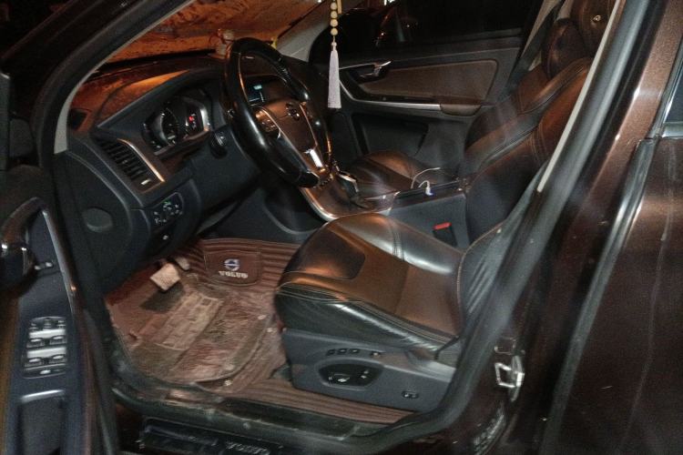 Used Volvo XC60 2017 T5 AWD Smart Upgrade Edition