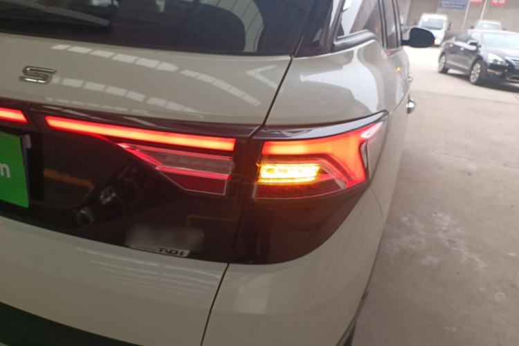 Used Dongfeng Aeolus AX7 2020 1.6T Automatic AI Navigation Model China VI Standard
