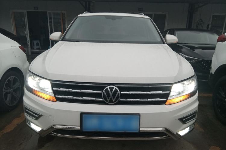 Used Volkswagen Tiguan L 2021 280TSI Automatic Two-Wheel Drive Smart Edition
