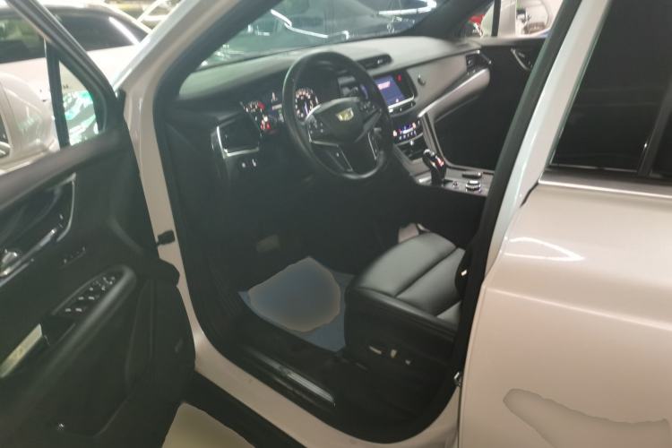 Used Cadillac XT5 2021 28T Luxury Version