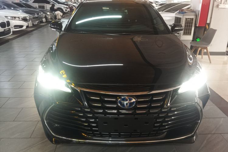 Used Toyota Avalon 2022 Dual-Engine 2.5L Luxury Edition
