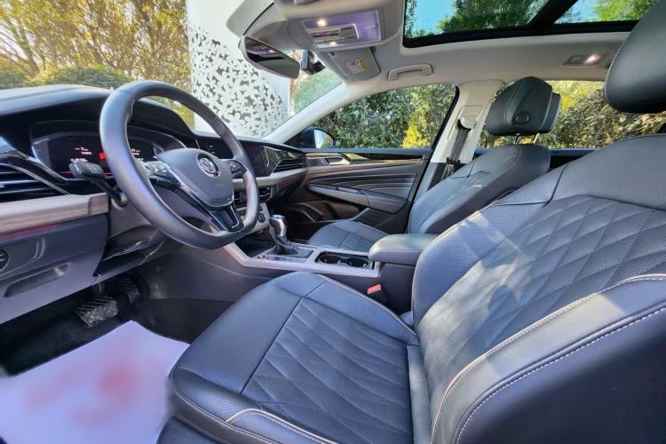 Used Volkswagen Passat 2019 330TSI Prestige Edition China VI Standard