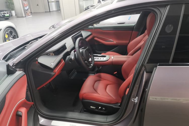 Used  SU7 2024 Rear-Drive Ultra-Long Range Advanced Pro-Level Intelligent Driving Version
