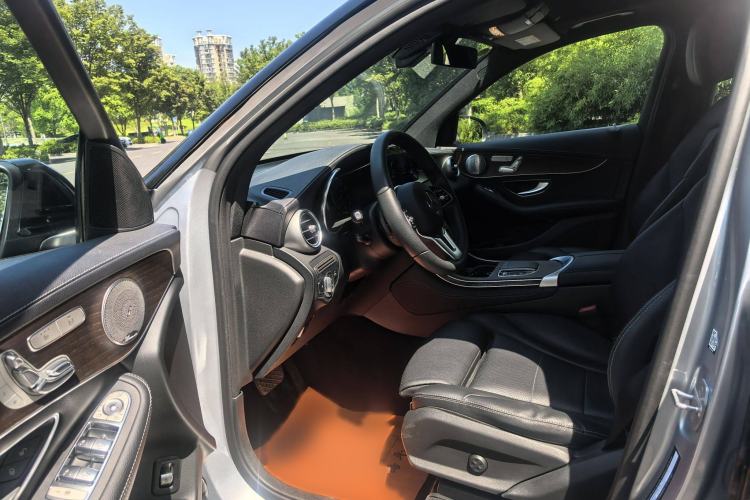 Used Mercedes-Benz GLC 2021 GLC 260 L 4MATIC Luxury Model
