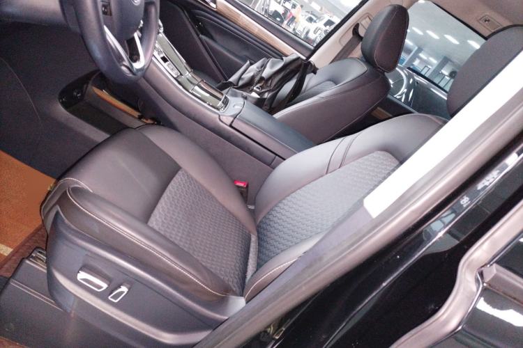 Used GAC Trumpchi M8 2021 Revised Version Lingxiu Series 390T Luxury Edition
