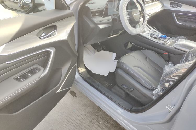 Used Venucia V DD-i 2025 Orca 150km Joyful Journey Edition
