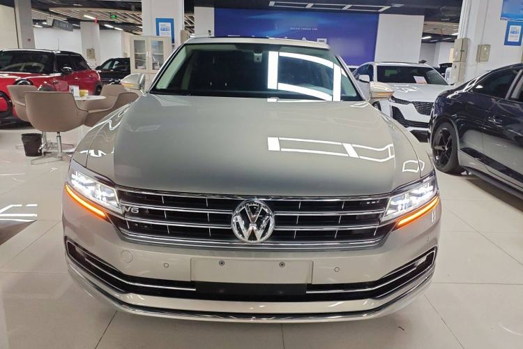 Used Volkswagen Phideon 2018 Revised Version 380TSI Two-Wheel Drive Business Edition