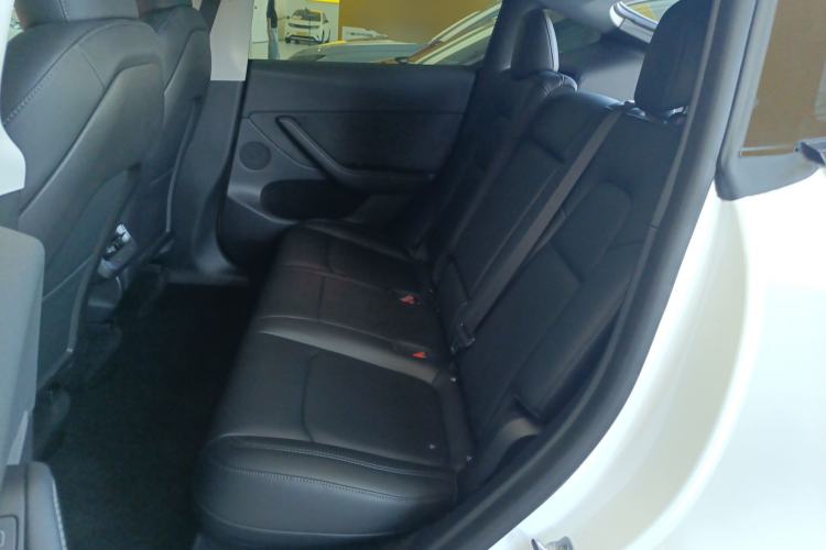 Used Tesla Model Y 2022 Rear-Wheel-Drive Version
