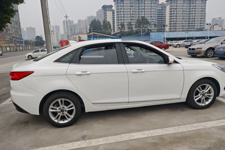 Used Ford Escort 2019 Revised Version 1.5L Automatic Enjoyment Type China VI Standard
