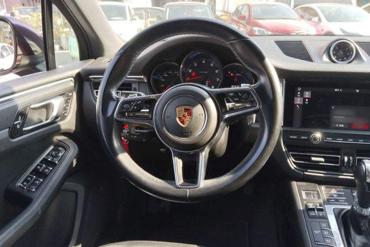 Used Porsche Macan 2018 Macan 2.0T
