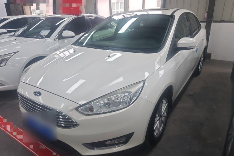 Used Ford Focus 2015 Sedan EcoBoost 125 Automatic Supreme Style Edition
