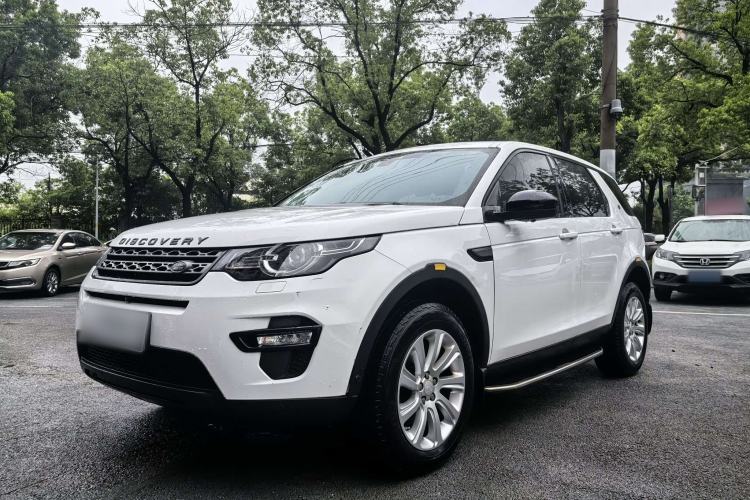 Used Land Rover Discovery Sport 2019 240 PS PURE Edition China V Standard

