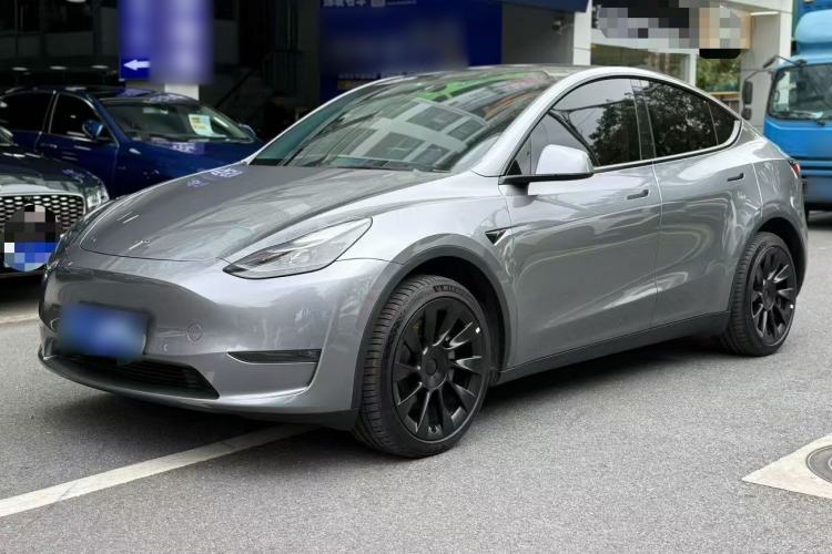 Used Tesla Model Y 2024 Long-Range All-Wheel-Drive Version