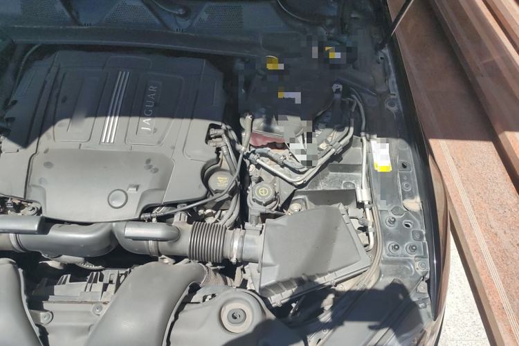 Used Jaguar XJ 2013 XJL 3.0 SC Panoramic Business Edition
