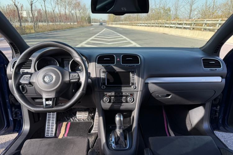 Used Volkswagen Golf 2011 2.0 TSI R
