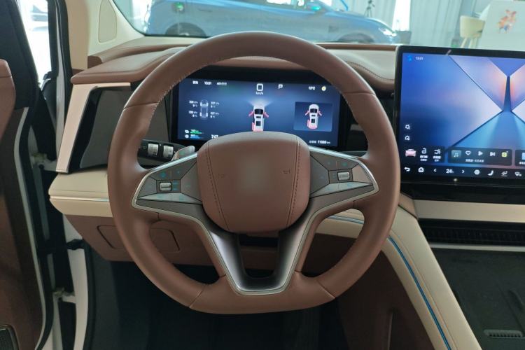 Used BYD Xia 2025 DM-i 1.5T 180km Excellence Model
