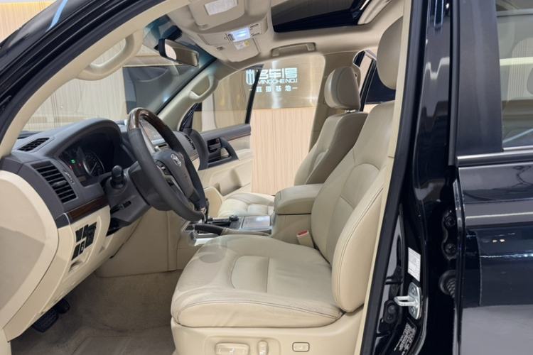 Used Toyota Land Cruiser 2017 4.0L Automatic Parallel Import