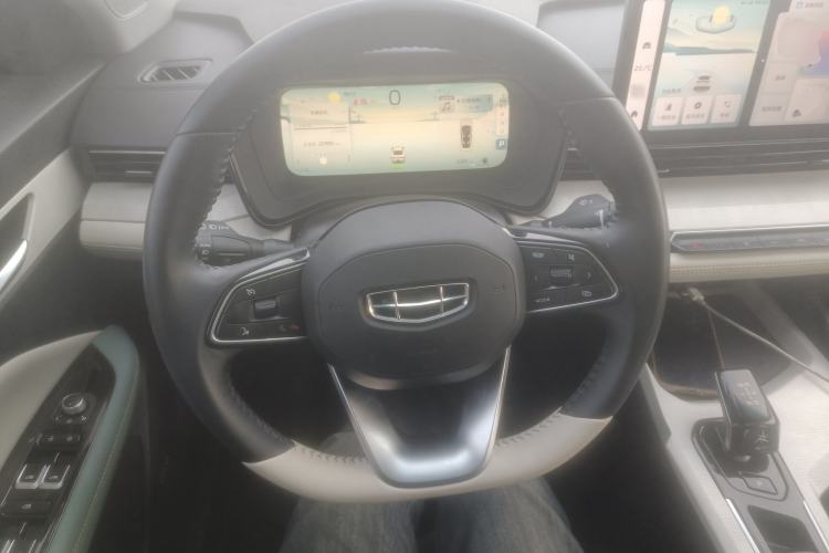 Used Geely Auto Emgrand L HiP 2022 1.5TD-DHT Pro 100KM Super Swift
