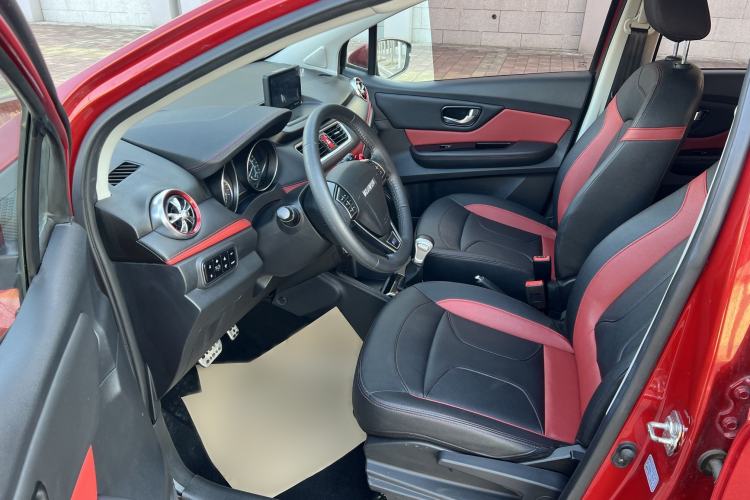 Used Haval H1 2017 Blue-Label 1.5L AMT Luxury Model
