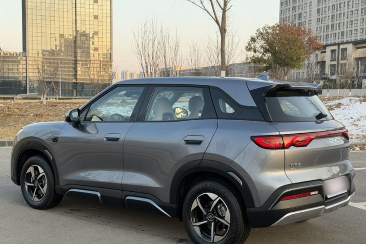 Used BYD Yuan UP 2025 Intelligent Driving Version 401 km Leading Edition
