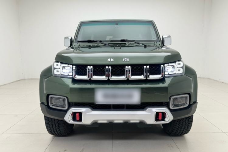 Used Beijing Auto BJ40 2018 PLUS 2.3T Automatic Four-Wheel Drive Premium Edition China V
