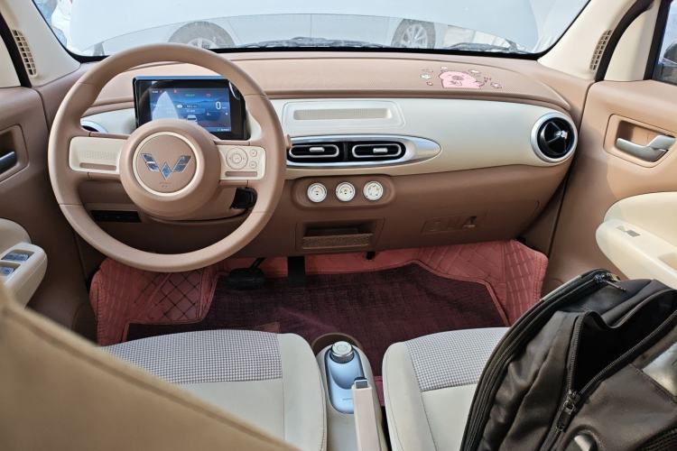 Used Wuling Hongguang MINIEV 2025 Four-Door Version Advanced Edition
