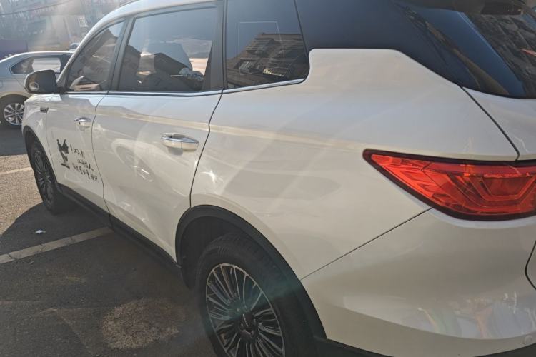 Used Sinotruk VGV U70 2020 1.5T Automatic Smart Enjoyment Elite Version 7 Seats
