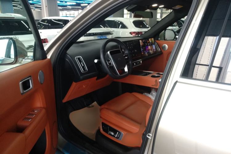 Used Li Auto L9 2022 Max model
