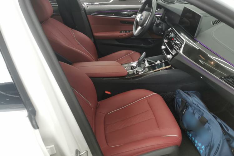 Used BMW 5 Series 2022 Second Facelift 525Li M Sport Package
