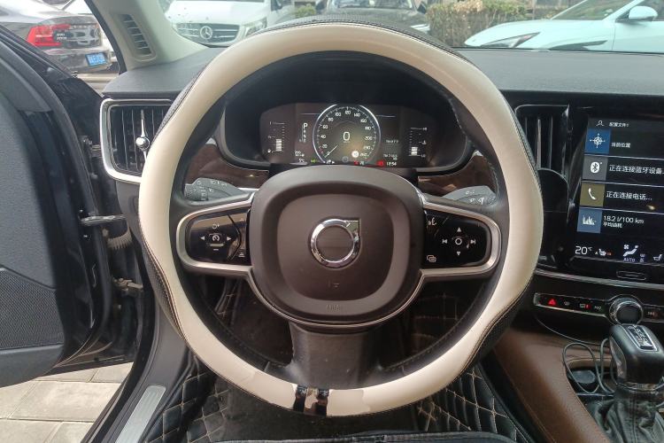 Used Volvo S90 2018 T5 Zhiyuan Edition