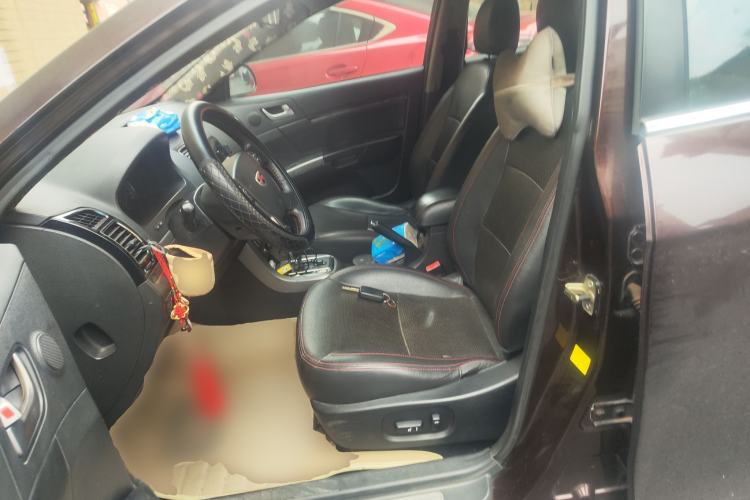 Used Geely Auto Classic Emgrand 2013 Hatchback 1.8L CVT Prestige Model