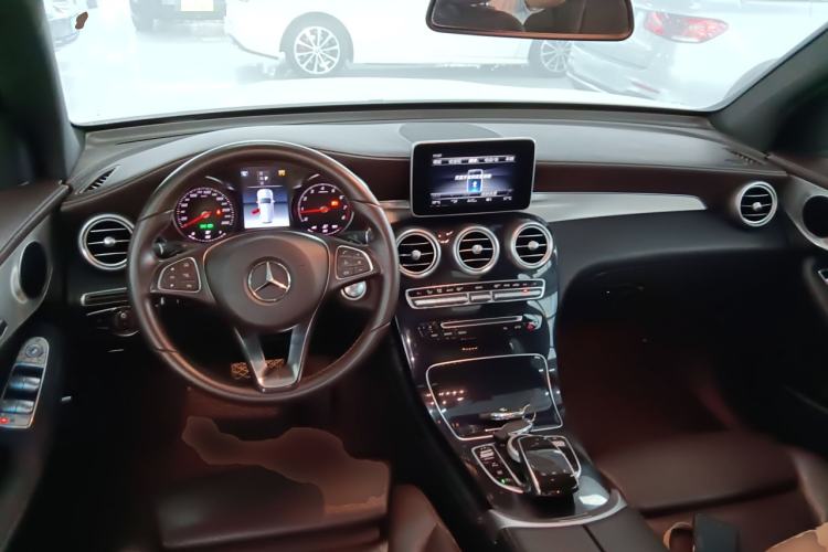 Used Mercedes-Benz GLC 2019 GLC 200 L 4MATIC
