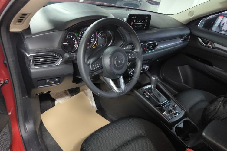 Used Mazda CX-5 2017 2.0L Automatic 2WD ZhiShang Trim China V Standard
