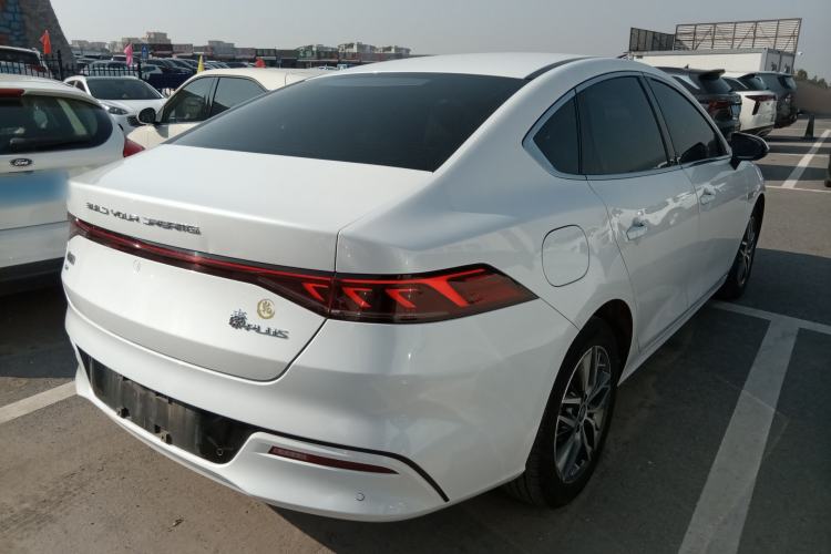 Used BYD Qin PLUS 2021 EV 400KM Luxury Model
