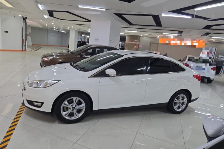 Used Ford Focus 2017 Sedan 1.6L Manual Comfort Plus SmartDrive Edition
