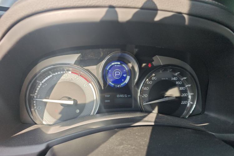 Used Isuzu mu-X 2020 1.9T Diesel Automatic 4x4 Jingyue Edition 7 Seats China VI Standard
