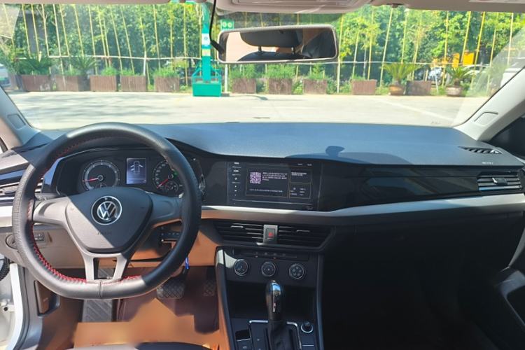 Used Volkswagen Bora 2021 1.5L Automatic Fashionable Smart Connectivity Version
