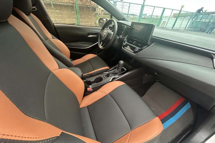 Used Toyota Levin 2022 Dual-Motor 1.8H E-CVT Leading Edition
