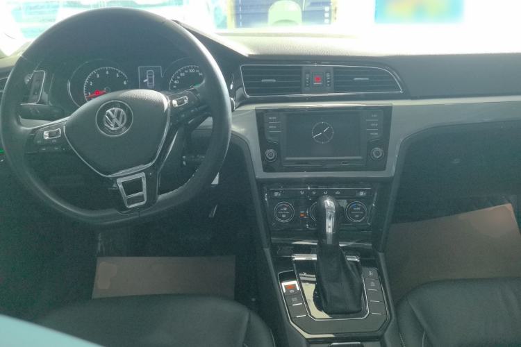 Used Volkswagen Lamando 2017 280TSI DSG Comfort Edition
