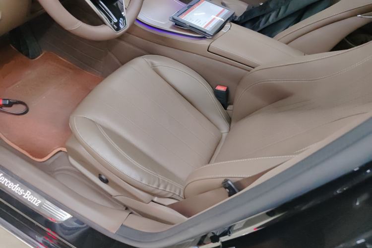 Used Mercedes-Benz E-Class 2023 Updated E 300 L Fashion Edition
