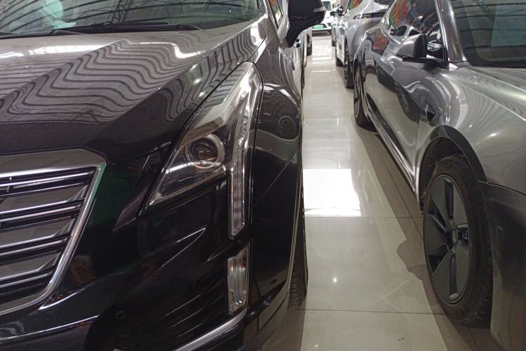 Used Cadillac XT5 2016 25T Luxury Model
