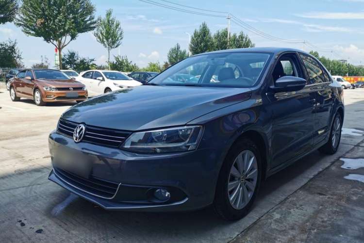 Used Volkswagen Sagitar 2014 Revised Version 1.4TSI Automatic Luxury Edition
