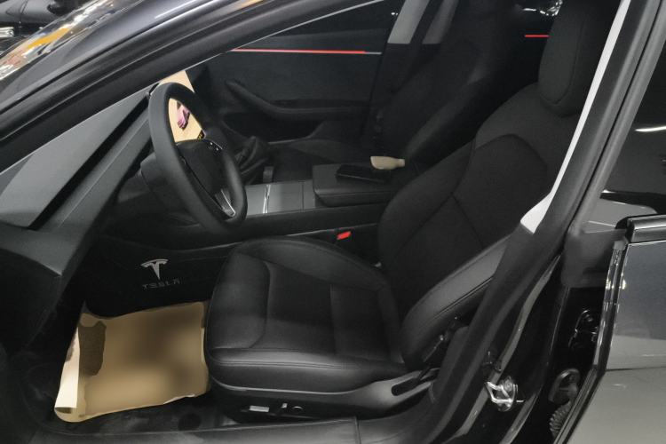 Used Tesla Model 3 2023 Long-Range All-Wheel-Drive Version