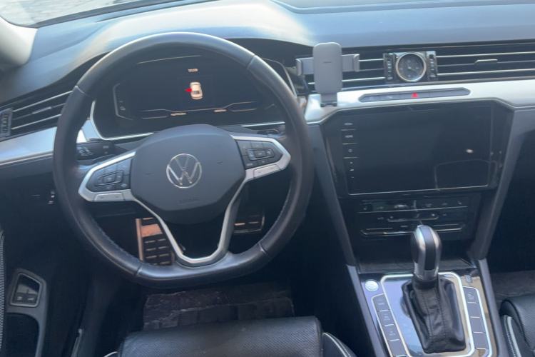 Used Volkswagen Magotan GTE Plug-in Hybrid 2022 GTE Prestige Model
