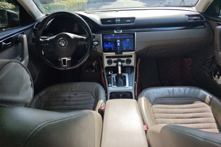 Used Volkswagen Magotan 2015 Facelift 1.8TSI Luxury Model
