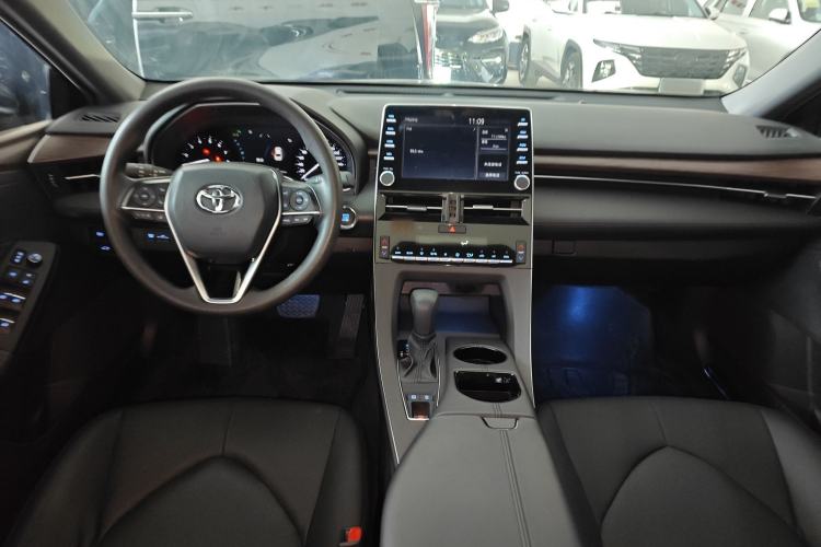 Used Toyota Avalon 2019 2.0L Ambition Edition China VI
