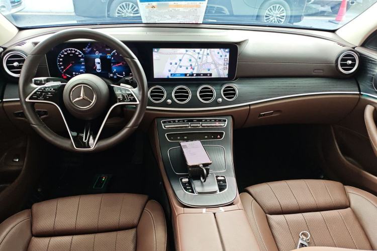 Used Mercedes-Benz E-Class 2023 E 260 L
