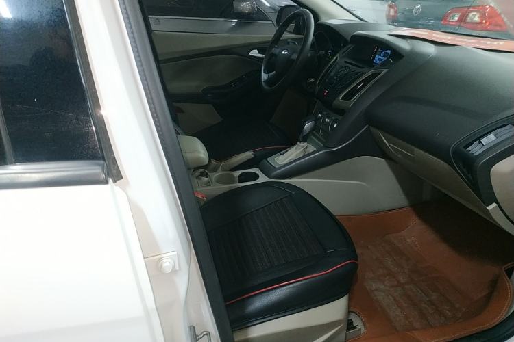 Used Ford Focus 2012 Sedan 1.6L Automatic Comfort Model